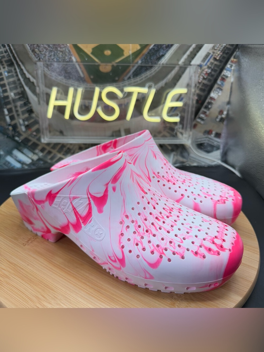 Calzuro Classic With Holes Pink/White Fancy EU 40-41